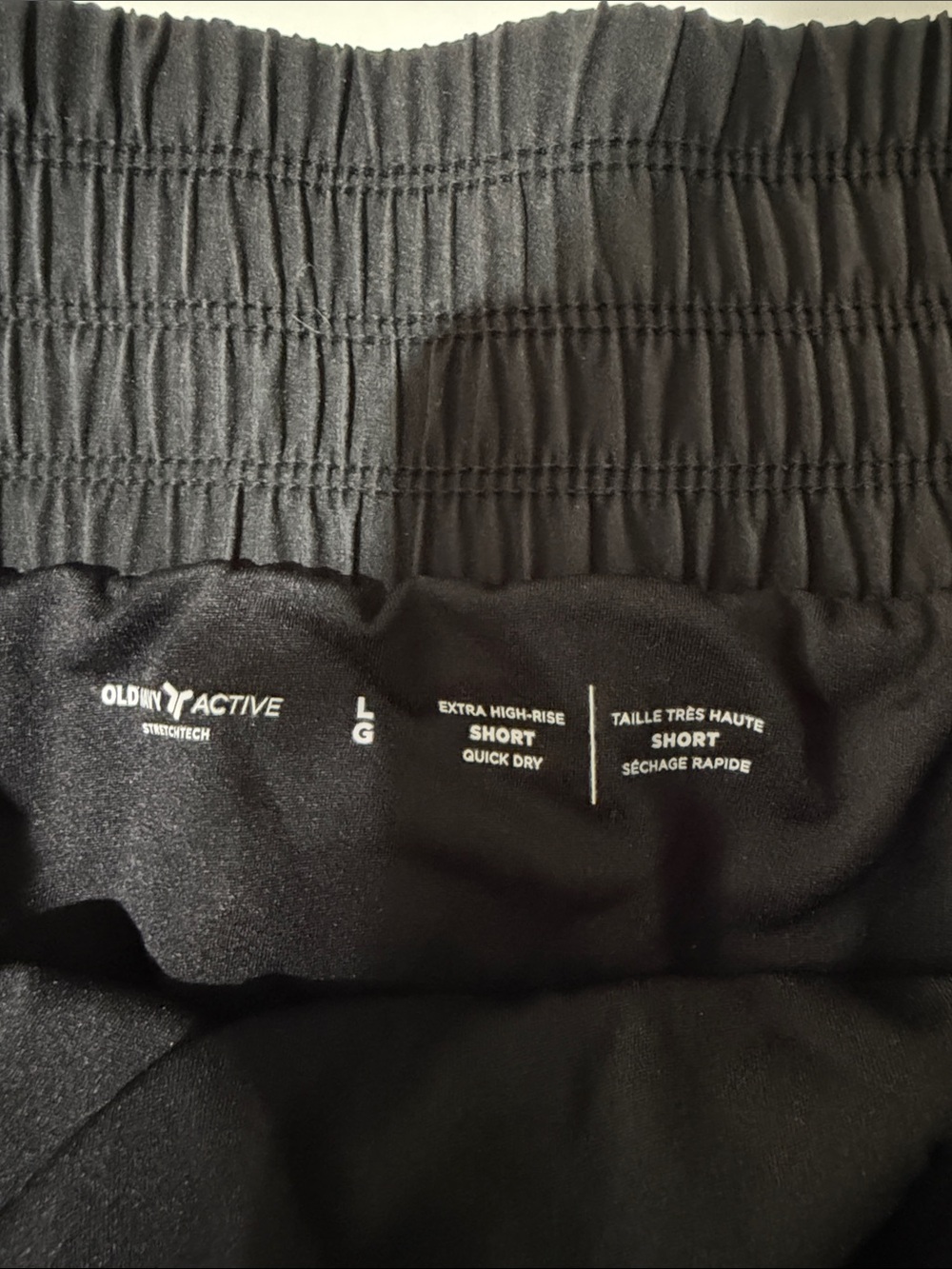 Old Navy Black Elastic-Waist Athletic Shorts - Picture 4 of 4